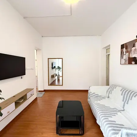 Home4you - Căn hộ 1 ngủ tại Ba Đình với Ban Công cực Chill-2